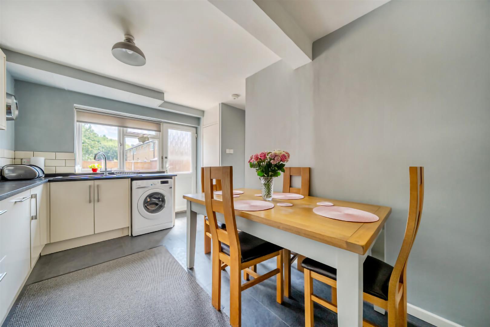 3 Shorncliffe Drive, Shrewsbury, SY3 8TE For Sale